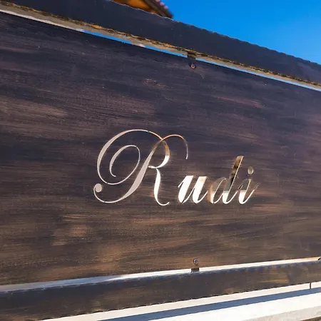 Rudi