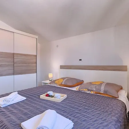 Rudi Сasa de vacaciones Pula